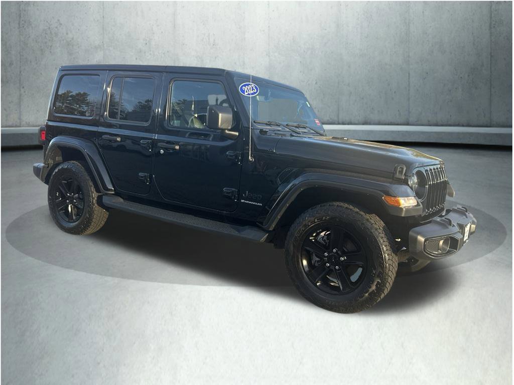 Used 2023 Jeep Wrangler Unlimited Sahara AWD/4WD image 38