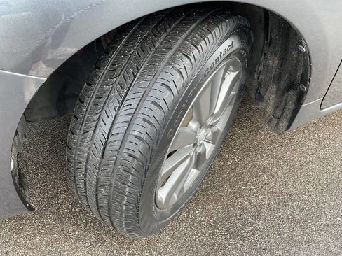 Used 2010 Toyota Corolla LE image 38