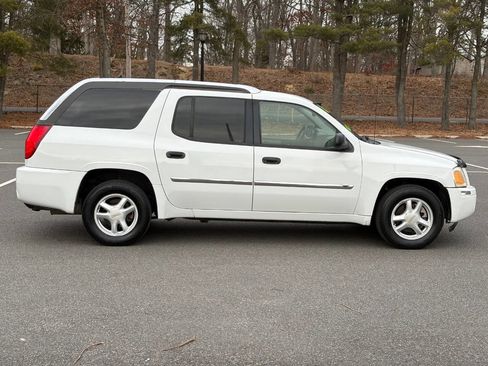 Used 2005 GMC Envoy XUV SLE image 5