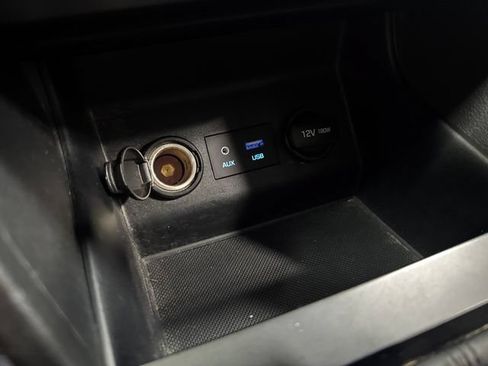 Used 2019 Hyundai Elantra SEL w/ Cargo Package FWD image 19