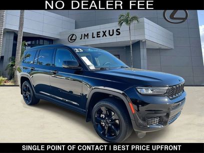 Used 2023 Jeep Grand Cherokee L Laredo