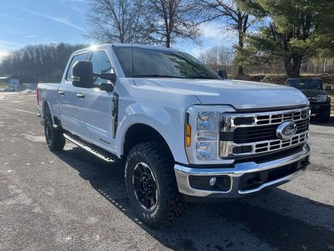 New 2026 Ford F350 XLT w/ Tremor Off-Road Package image 3