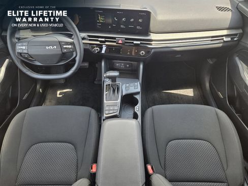 Used 2026 Kia Sportage LX w/ LX Convenience Package FWD image 25