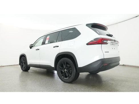 New 2026 Toyota Grand Highlander AWD Hybrid image 21