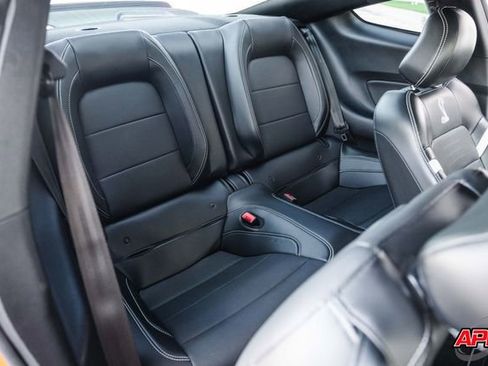 Used 2020 Ford Mustang Shelby GT500 w/ Technology Package RWD image 82