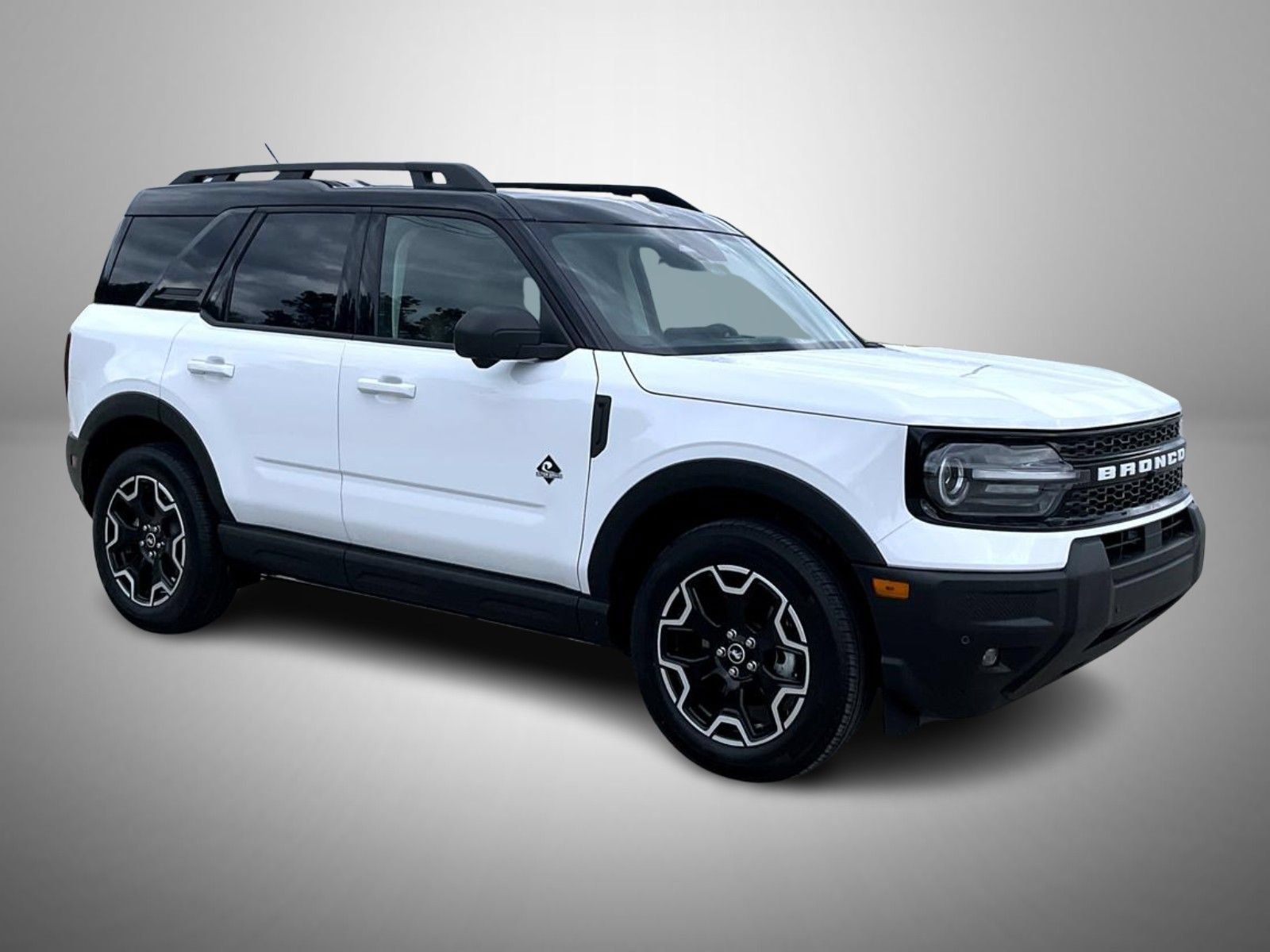 Used 2025 Ford Bronco Sport Outer Banks w/ Outer Banks Tech Package+ AWD/4WD image 3