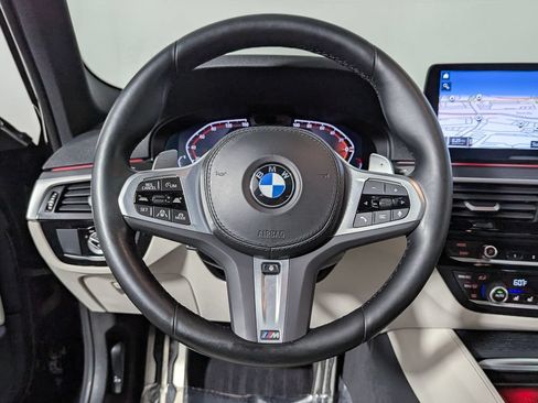 Used 2023 BMW 540i xDrive w/ M Sport Package AWD/4WD image 30