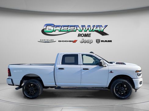 New 2026 RAM 2500 Tradesman AWD/4WD image 9