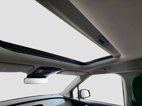 Used 2024 Kia Carnival SX Prestige FWD image 24
