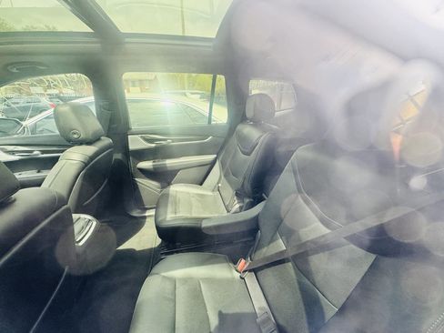 Used 2021 Cadillac XT6 Sport AWD/4WD image 13