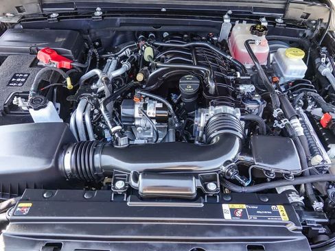 Certified 2023 Jeep Wrangler Unlimited Sport AWD/4WD image 26