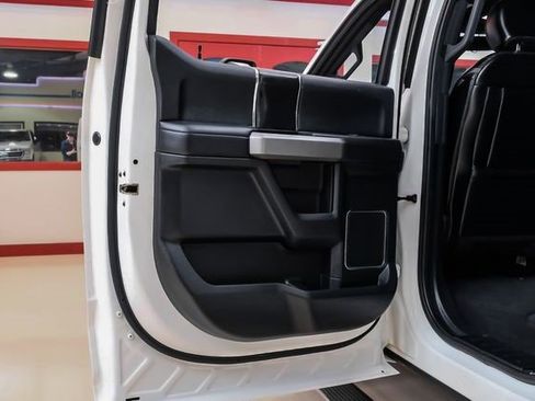 Used 2021 Ford F350 Platinum image 34