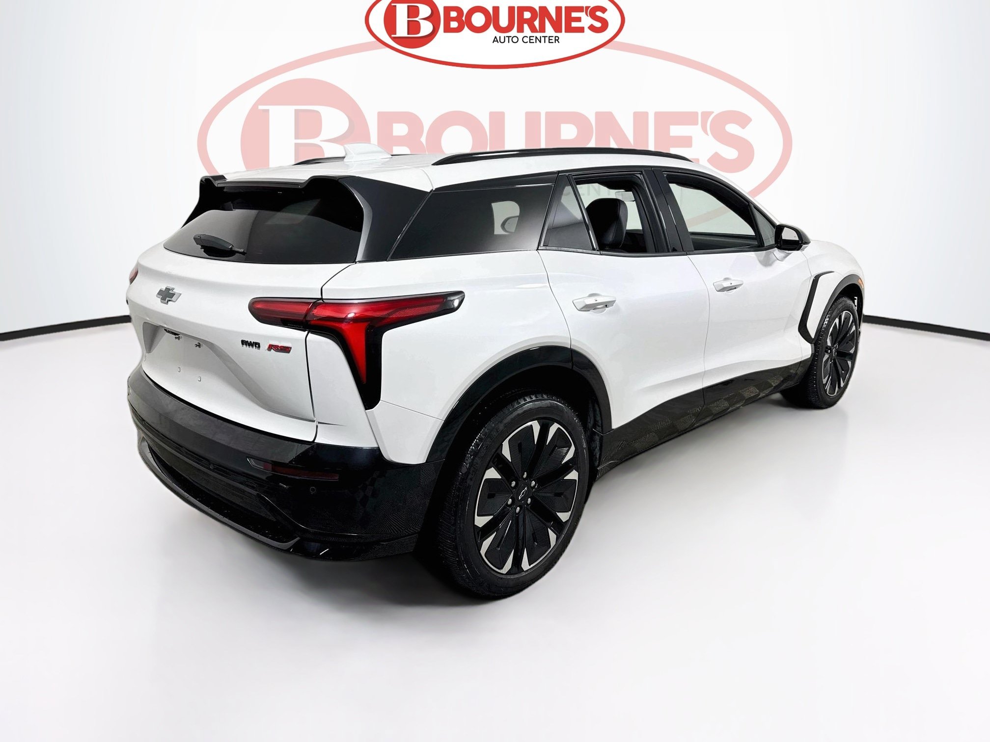 Used 2024 Chevrolet Blazer EV RS AWD/4WD image 9