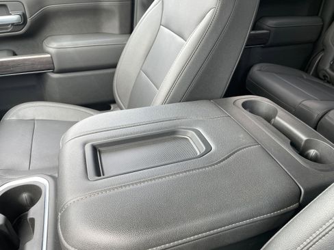 Used 2022 Chevrolet Silverado 2500 LTZ w/ LTZ Plus Package image 27