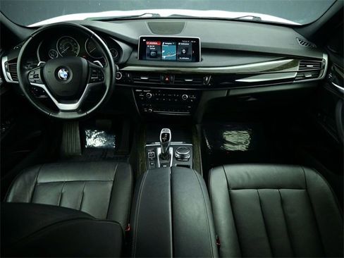 Used 2018 BMW X5 xDrive35i image 12