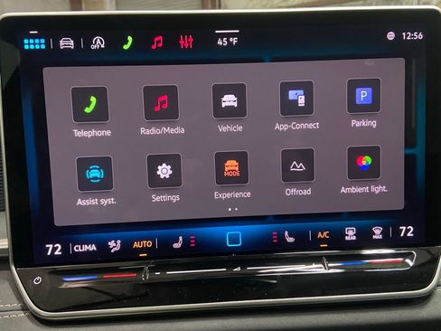 New 2026 Volkswagen Tiguan SE AWD/4WD image 12