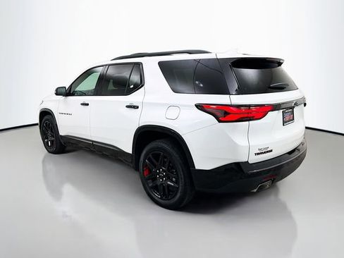 Used 2023 Chevrolet Traverse Premier w/ Redline Edition image 7
