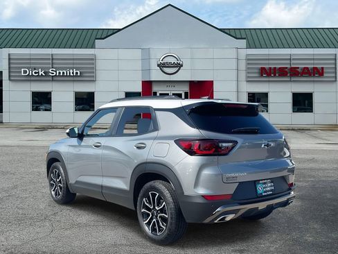 Used 2024 Chevrolet TrailBlazer ACTIV w/ Driver Confidence Package image 4