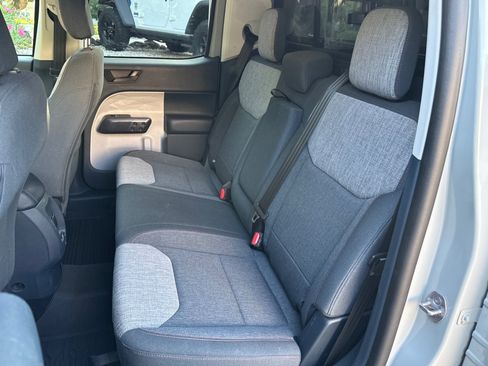 Used 2022 Ford Maverick XLT w/ Equipment Group 300A Standard AWD/4WD image 40
