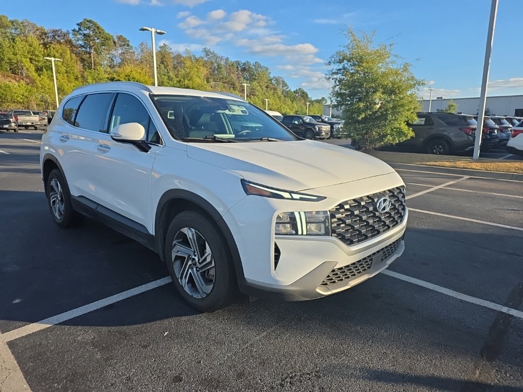Used 2023 Hyundai Santa Fe SEL FWD image 4