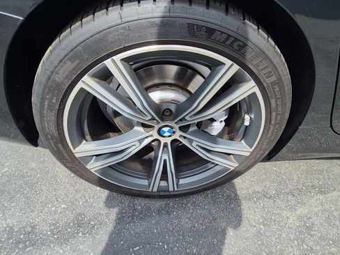 Used 2021 BMW 330e w/ Convenience Package RWD image 17