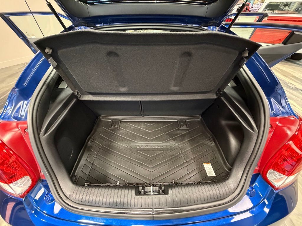 Used 2016 Hyundai Veloster Turbo FWD image 48