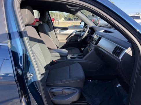 Used 2021 Volkswagen Atlas Cross Sport S FWD image 29