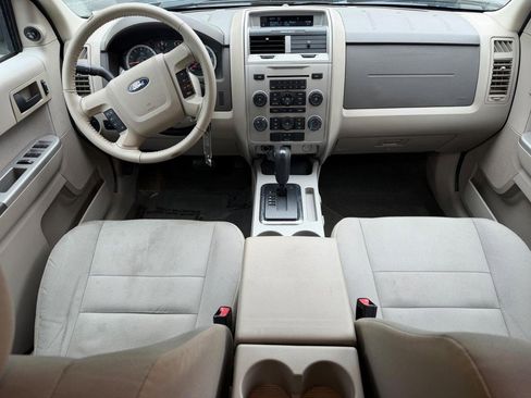 Used 2012 Ford Escape XLT FWD image 11