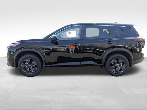 New 2026 Nissan Rogue SV AWD/4WD image 12