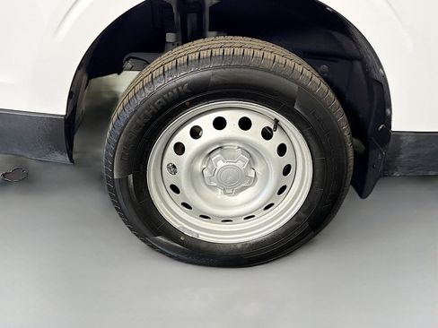 Used 2022 Ford Maverick XL image 32