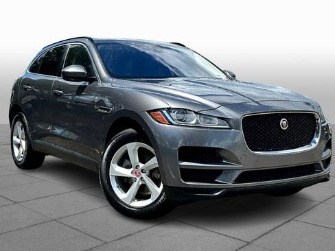 Used 2019 Jaguar F-PACE Premium image 3
