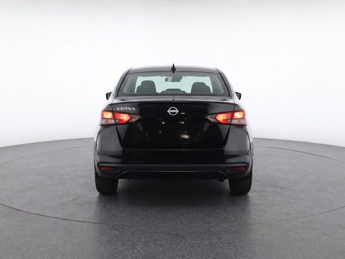 Used 2025 Nissan Versa SV FWD image 7
