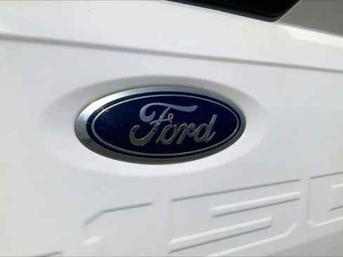Used 2023 Ford F150 XLT image 32