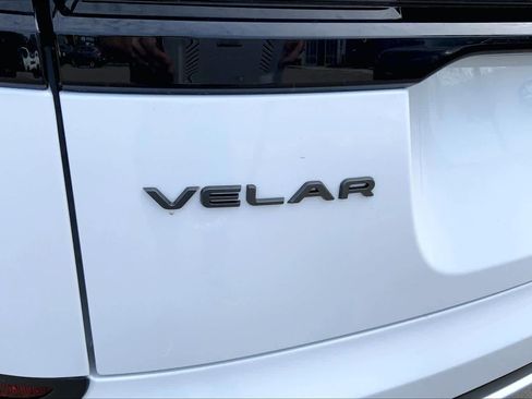 Used 2026 Land Rover Range Rover Velar S AWD/4WD image 10