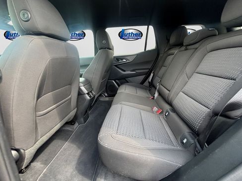 Used 2026 Chevrolet Equinox LT AWD/4WD image 10