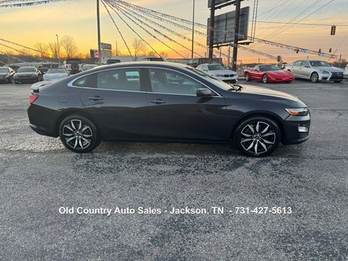 Used 2023 Chevrolet Malibu RS image 4