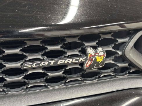 Used 2019 Dodge Charger Scat Pack w/ Plus Group RWD image 12