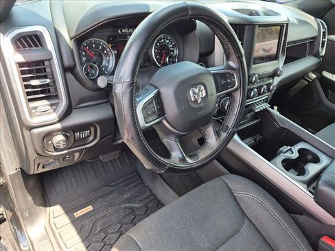 Used 2019 RAM 1500 Big Horn AWD/4WD image 9
