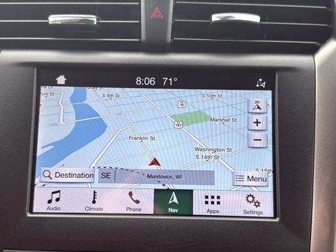 Used 2019 Ford Fusion SE FWD image 17