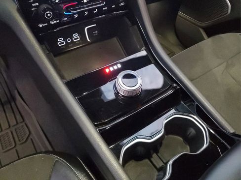 Certified 2022 Jeep Grand Cherokee L Altitude image 25