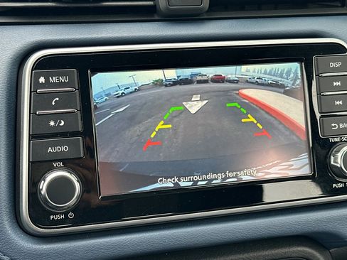 Used 2025 Nissan Versa SV image 18