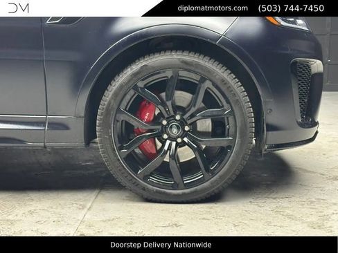 Used 2021 Land Rover Range Rover Sport SVR AWD/4WD image 44