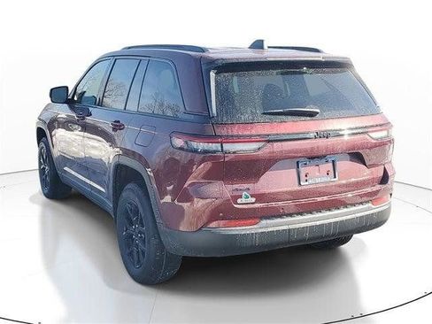 New 2026 Jeep Grand Cherokee Altitude AWD/4WD image 3