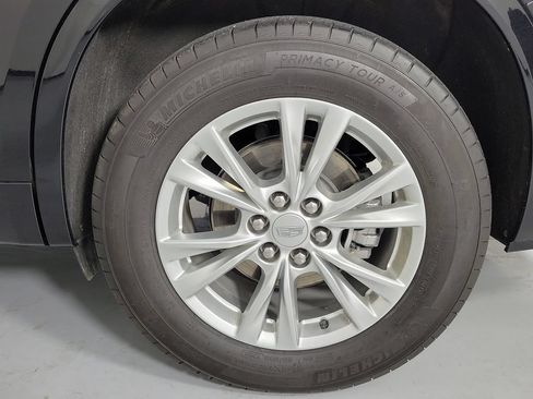 Used 2024 Cadillac XT6 Luxury w/ LPO, Floor Liner Package AWD/4WD image 10