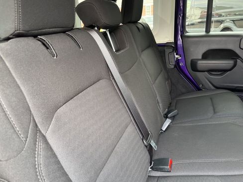 Used 2023 Jeep Wrangler Sport S image 62