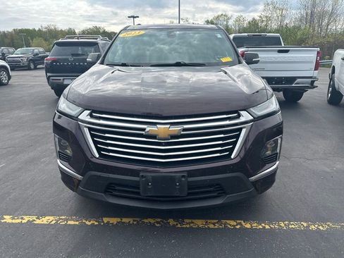 Used 2023 Chevrolet Traverse Premier AWD/4WD image 6