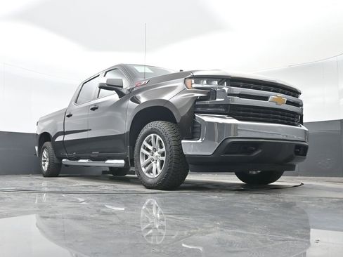 Used 2019 Chevrolet Silverado 1500 LT w/ All-Star Edition image 33