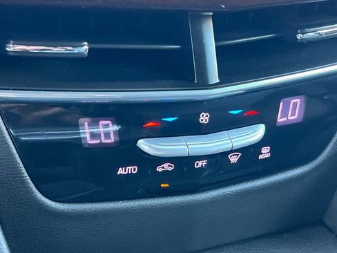 Used 2018 Cadillac CT6 RWD image 24