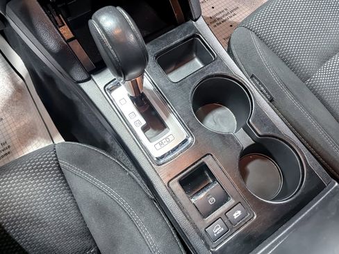 Used 2019 Subaru Outback 2.5i Premium image 26