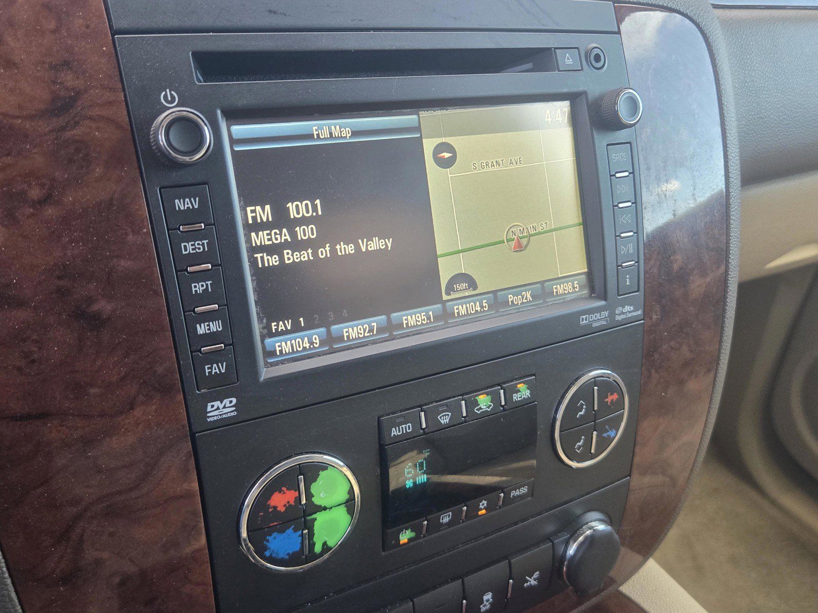 Used 2013 Chevrolet Suburban LTZ RWD image 20
